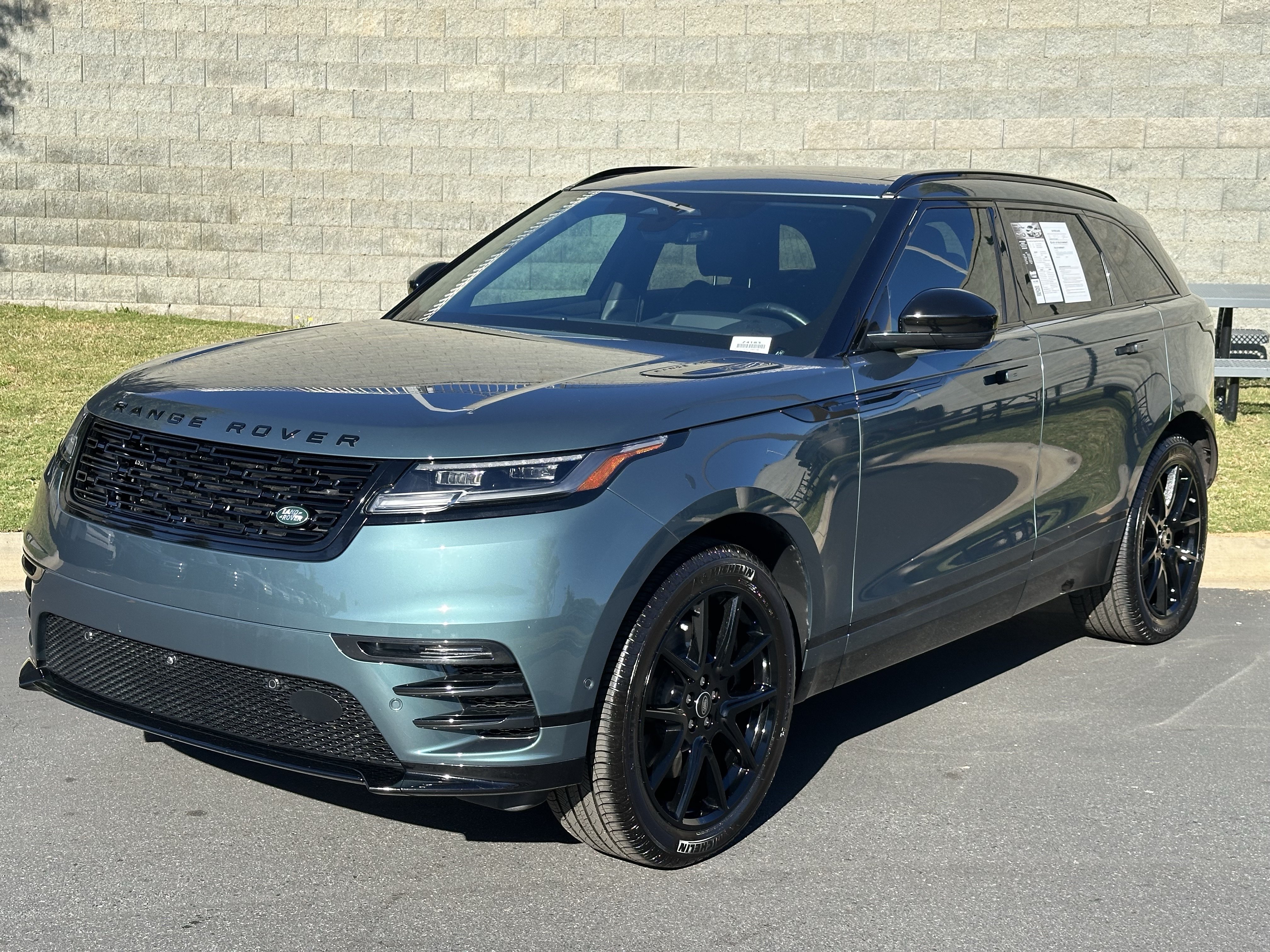  Land Rover Range Rover Velar