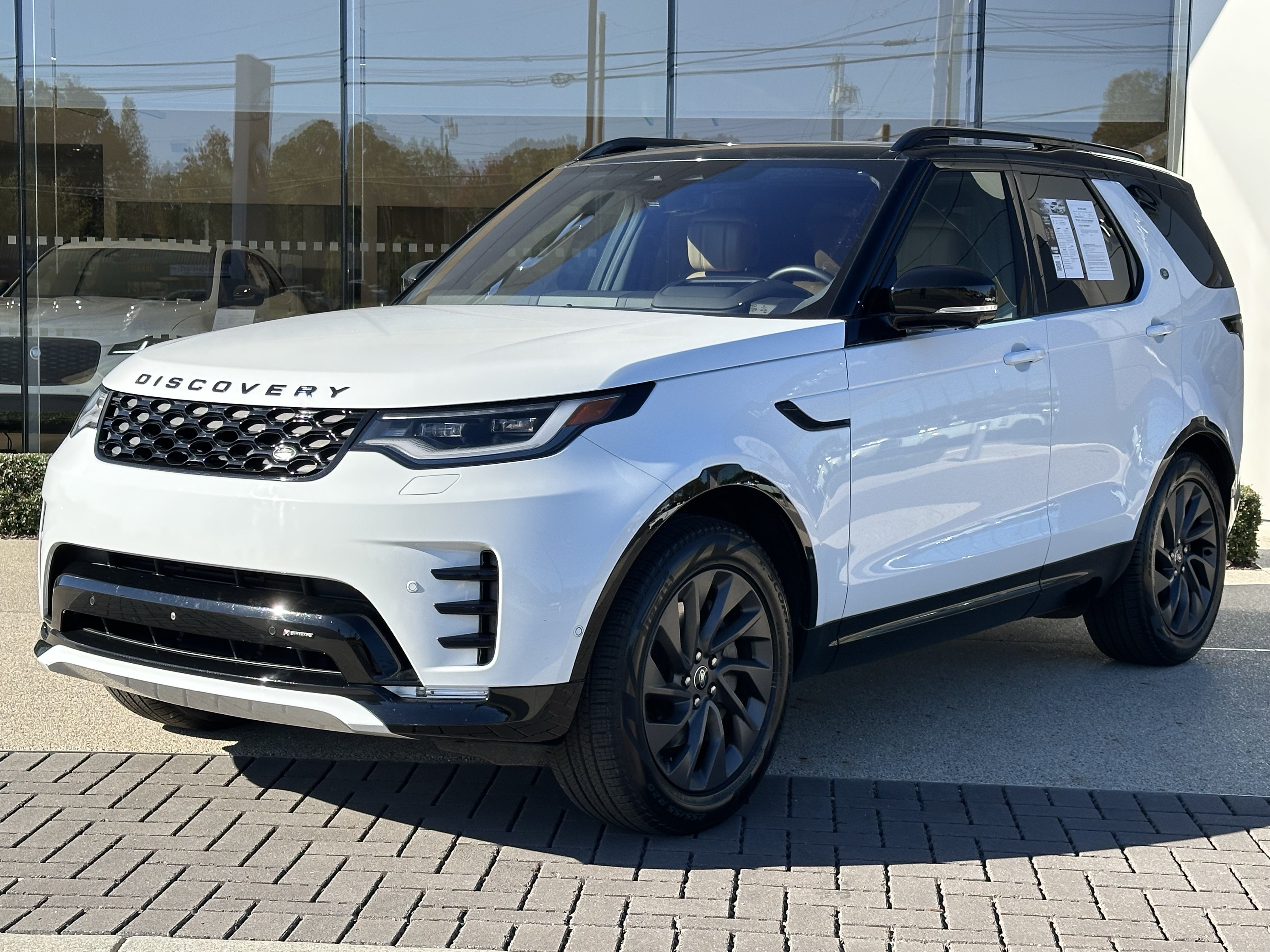 Certified 2023 Land Rover Discovery S R-Dynamic SUV