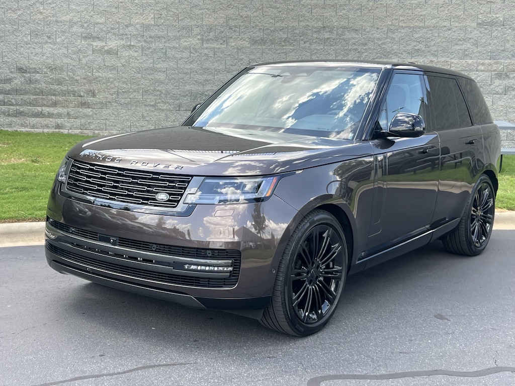 Used 2026 Land Rover Range Rover SE SUV