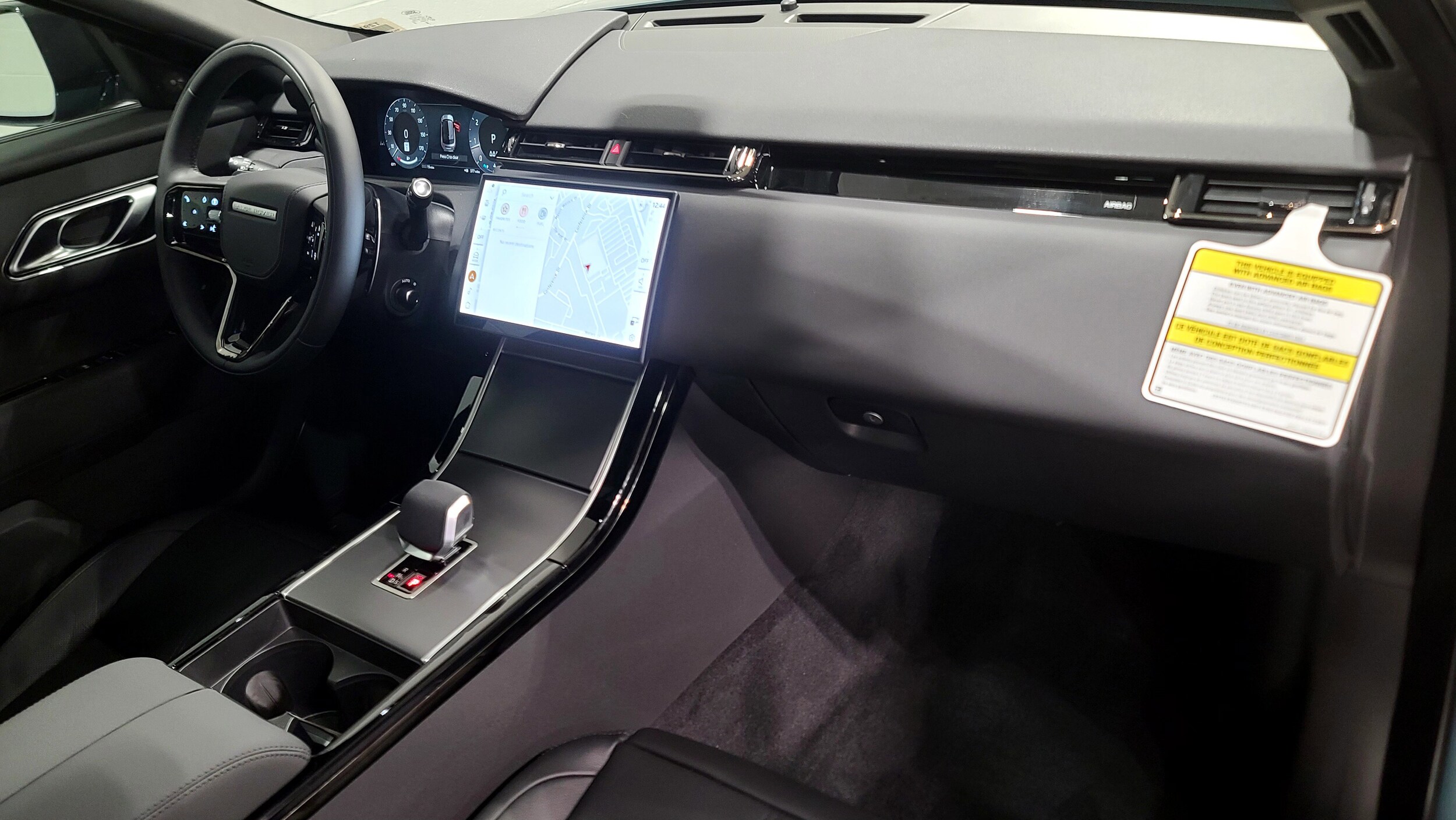 2026 Land Rover Range Rover Velar S photo 3