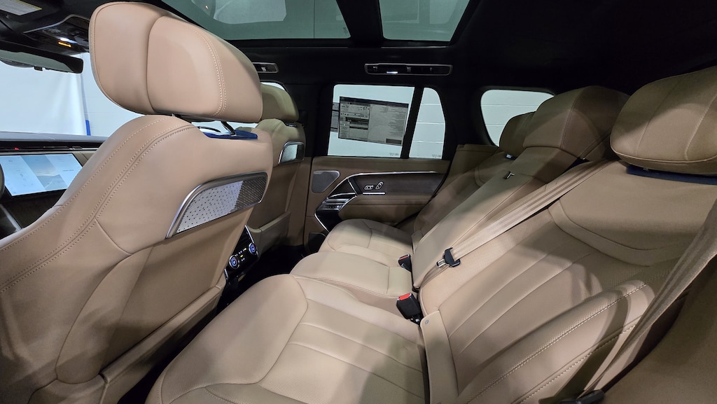 New 2026 Land Rover Range Rover Autobiography SUV