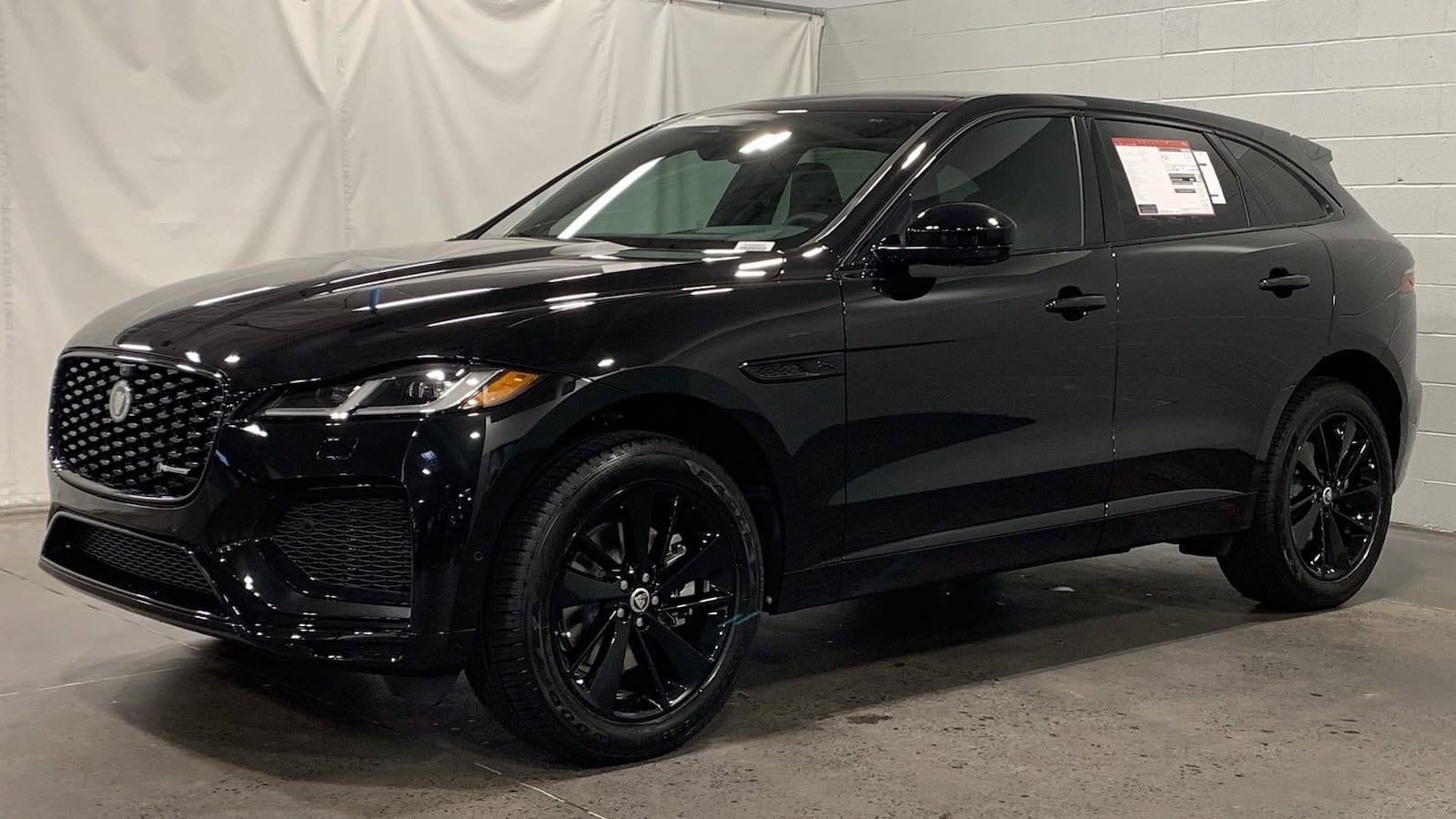 2025 Jaguar F-PACE