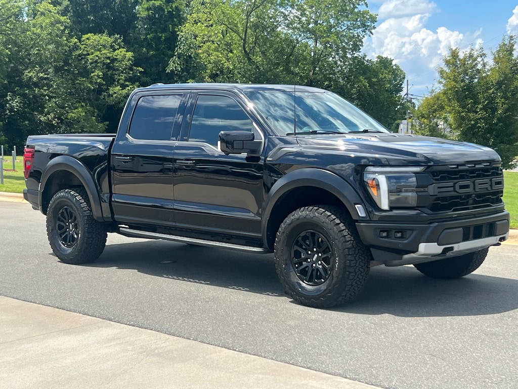 Used 2025 Ford F-150 Raptor Pickup