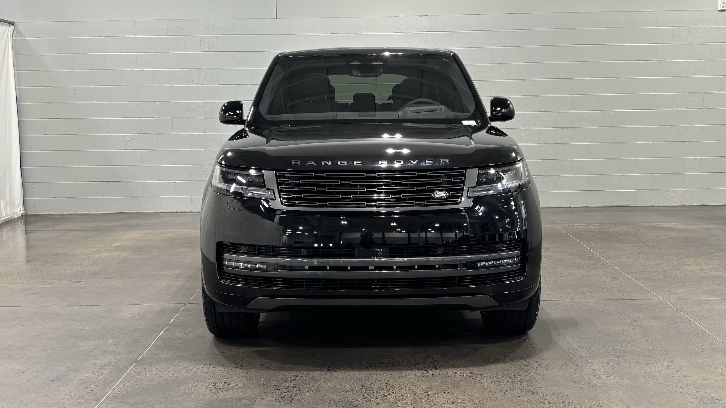 2026 Land Rover Range Rover SE
