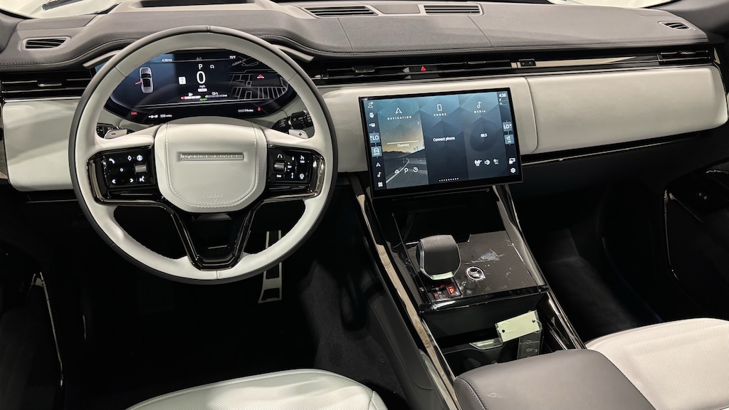 New 2026 Land Rover Range Rover Sport Dynamic SE SUV