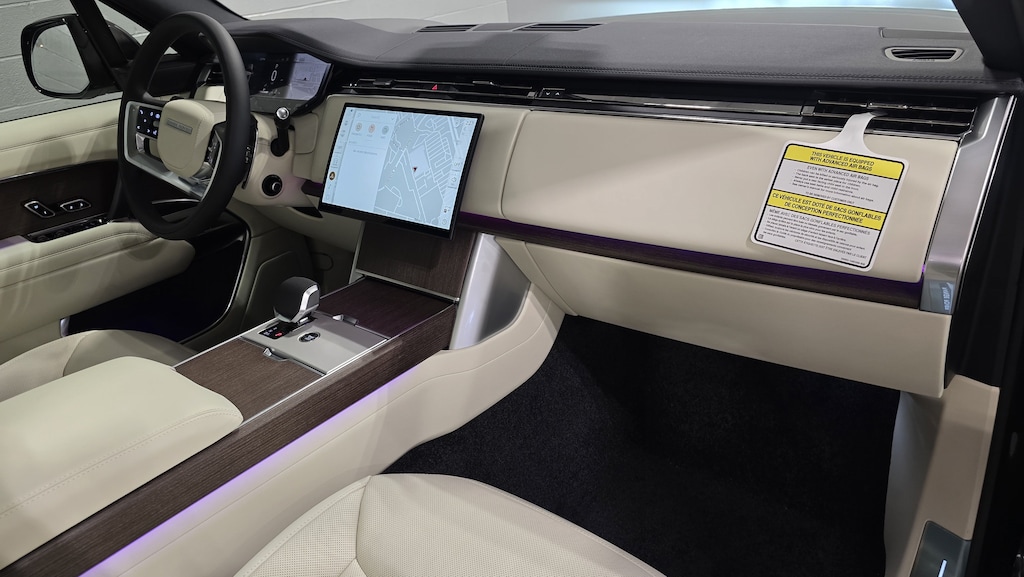 New 2026 Land Rover Range Rover SE SUV