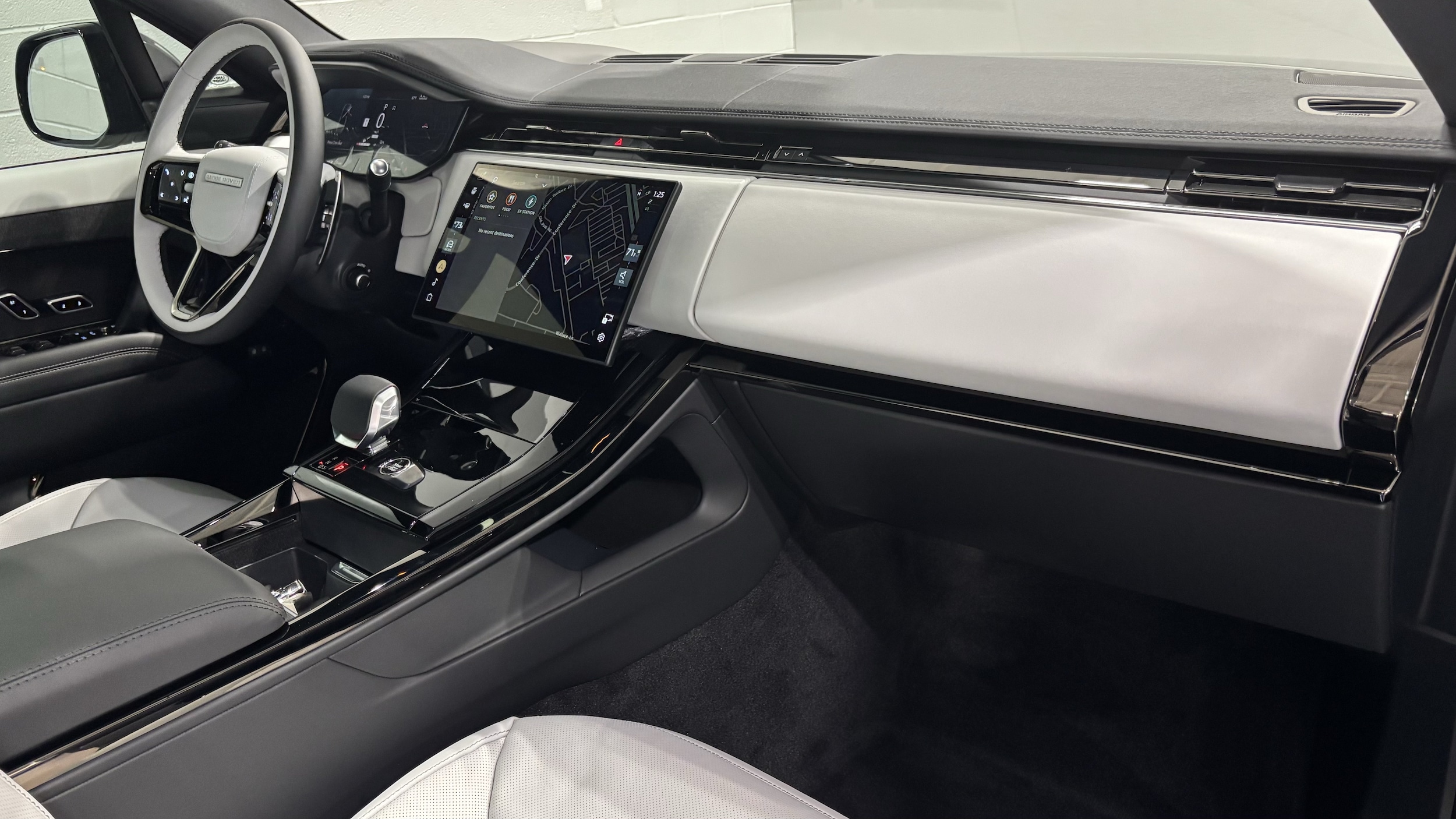 2027 Land Rover Range Rover Sport Battersea Edition