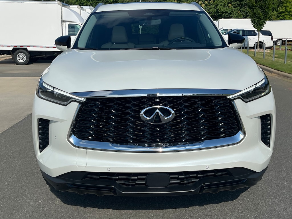 Used 2023 INFINITI QX60 LUXE SUV