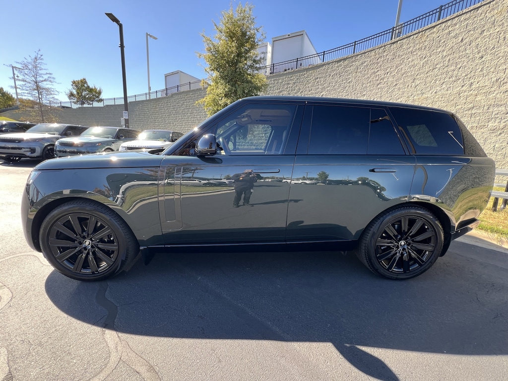 Used 2023 Land Rover Range Rover SE SUV