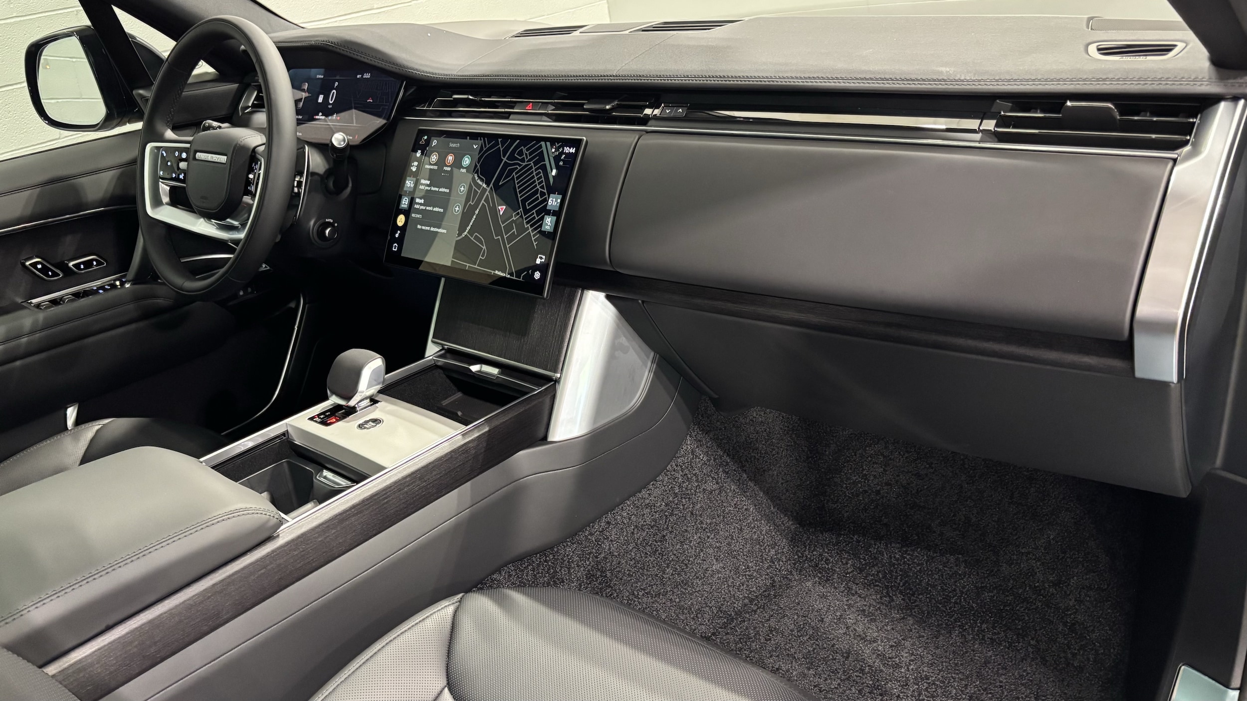 2026 Land Rover Range Rover SE