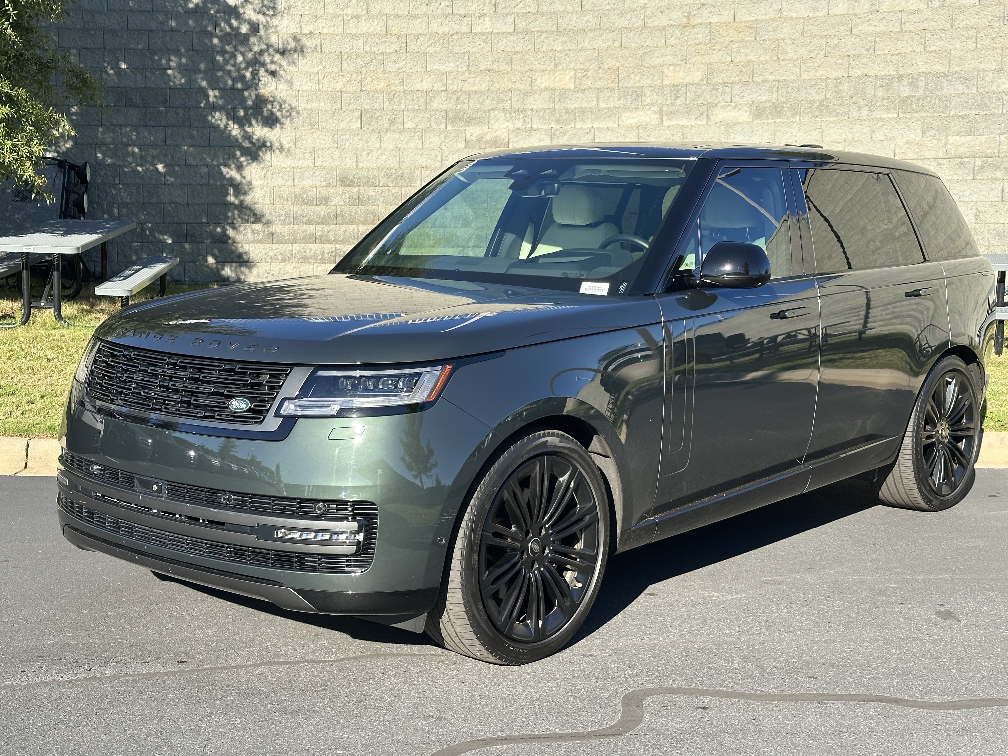 Used 2024 Land Rover Range Rover SE SUV