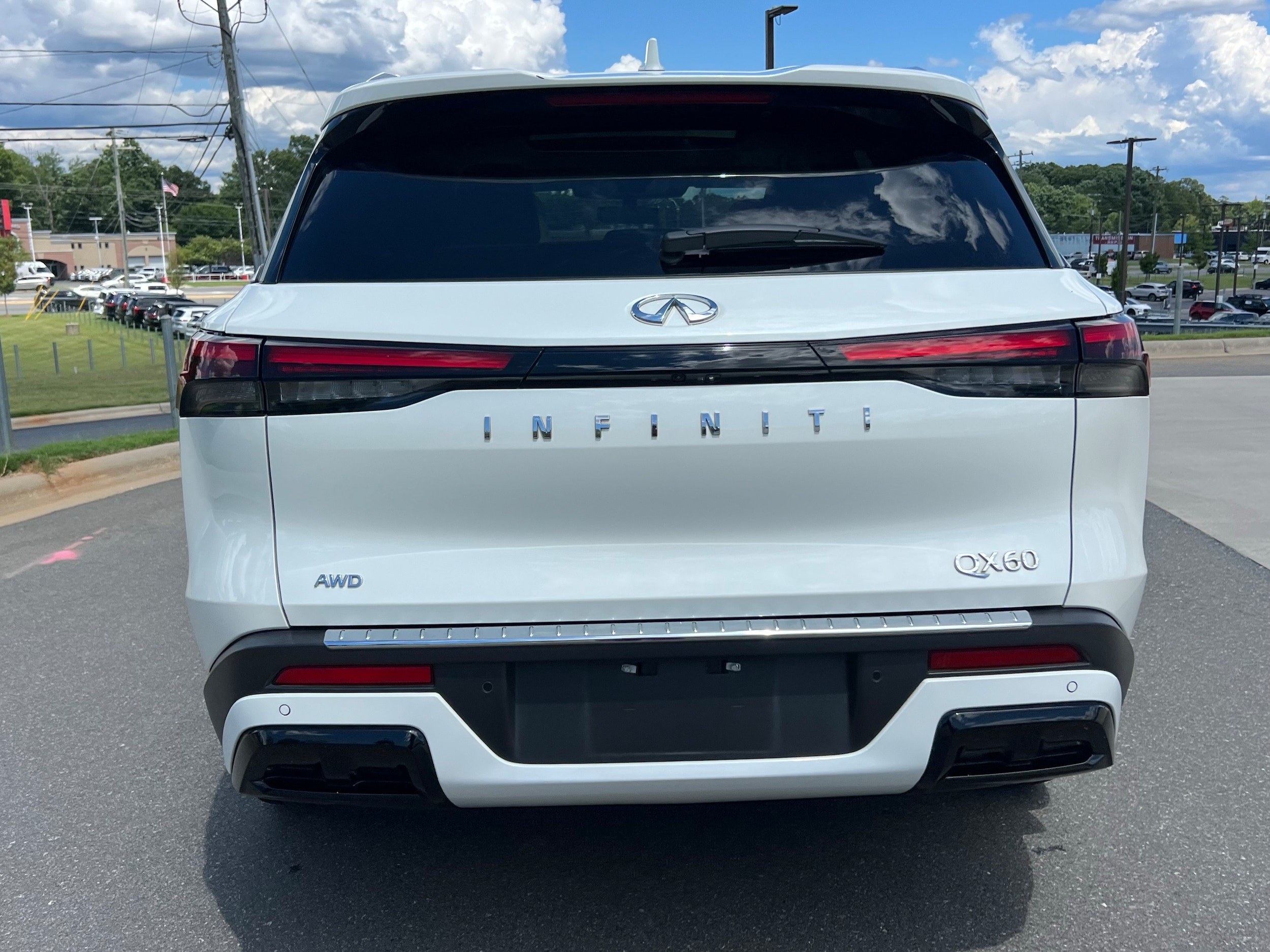 INFINITI QX60 LUXE