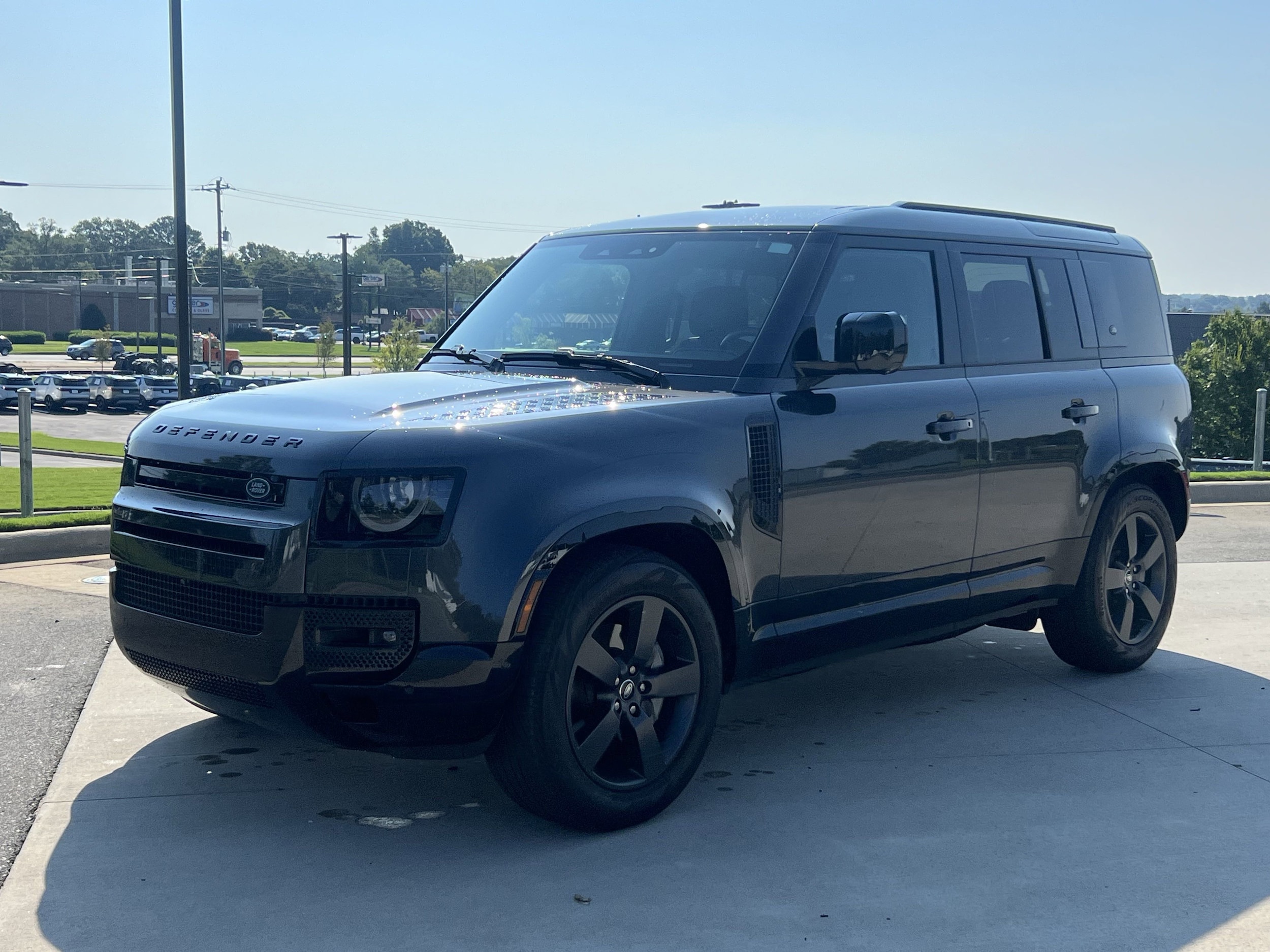2024 Land Rover Defender X-Dynamic SE