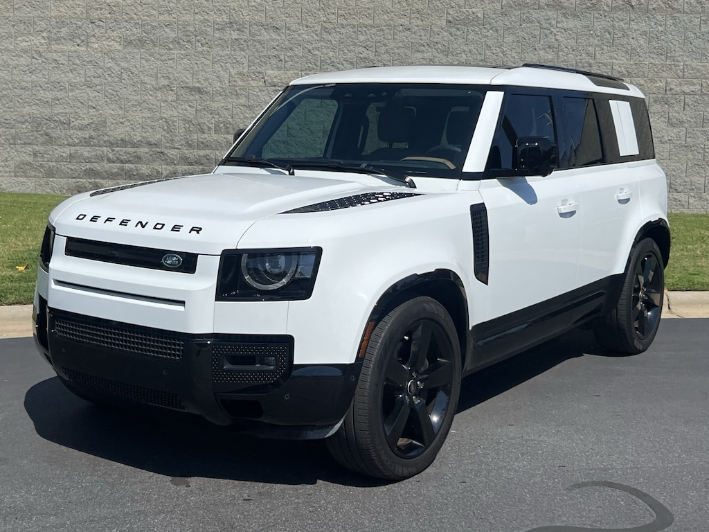 Used 2025 Land Rover Defender X-Dynamic SE SUV