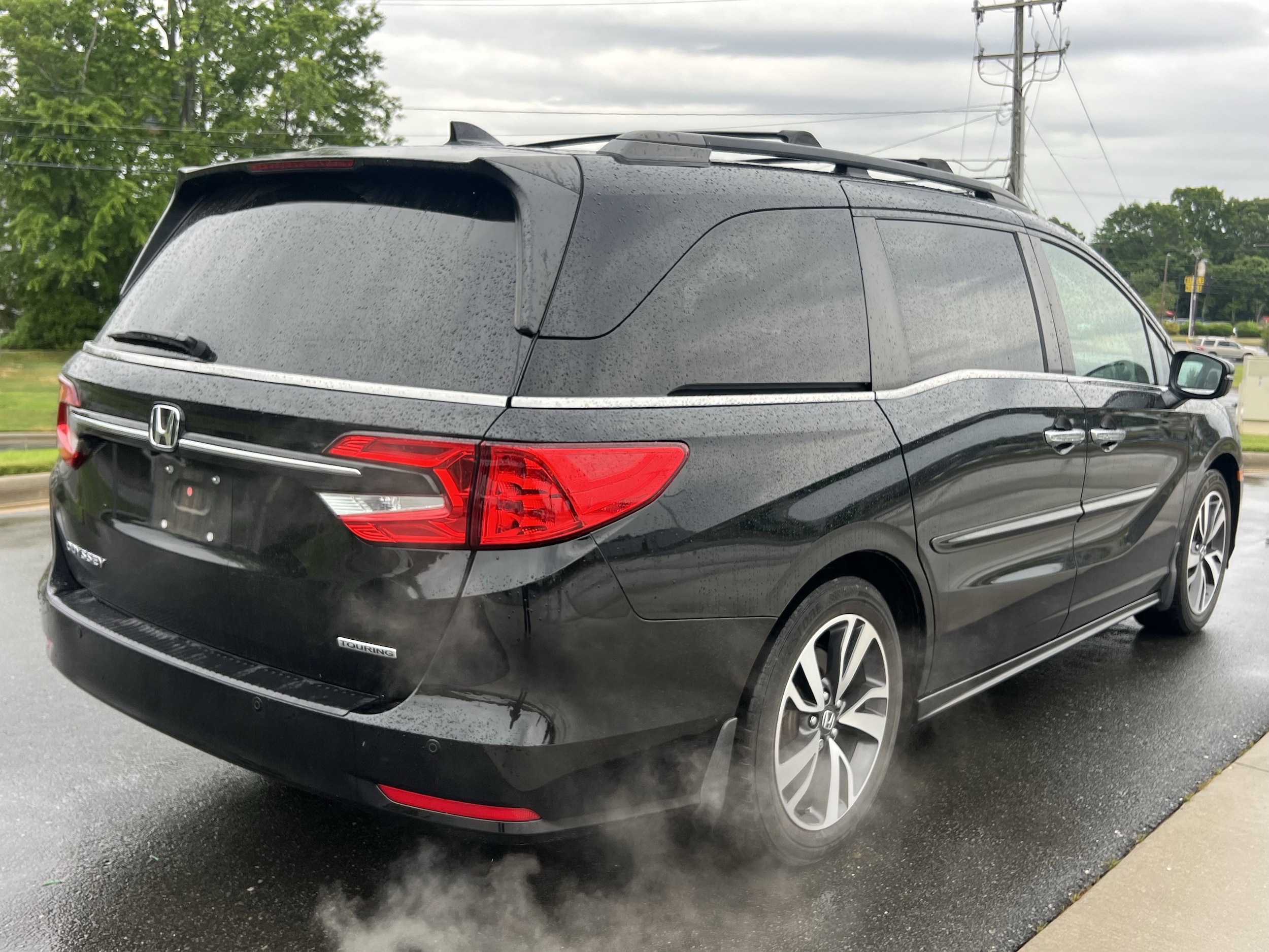 2021 Honda Odyssey Touring photo 5