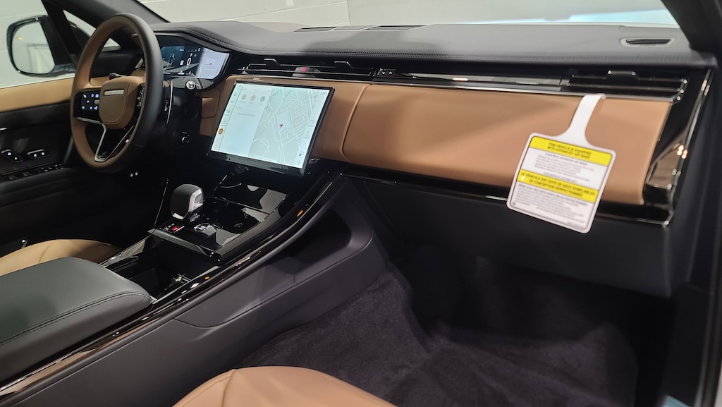 New 2026 Land Rover Range Rover Sport Dynamic SE SUV