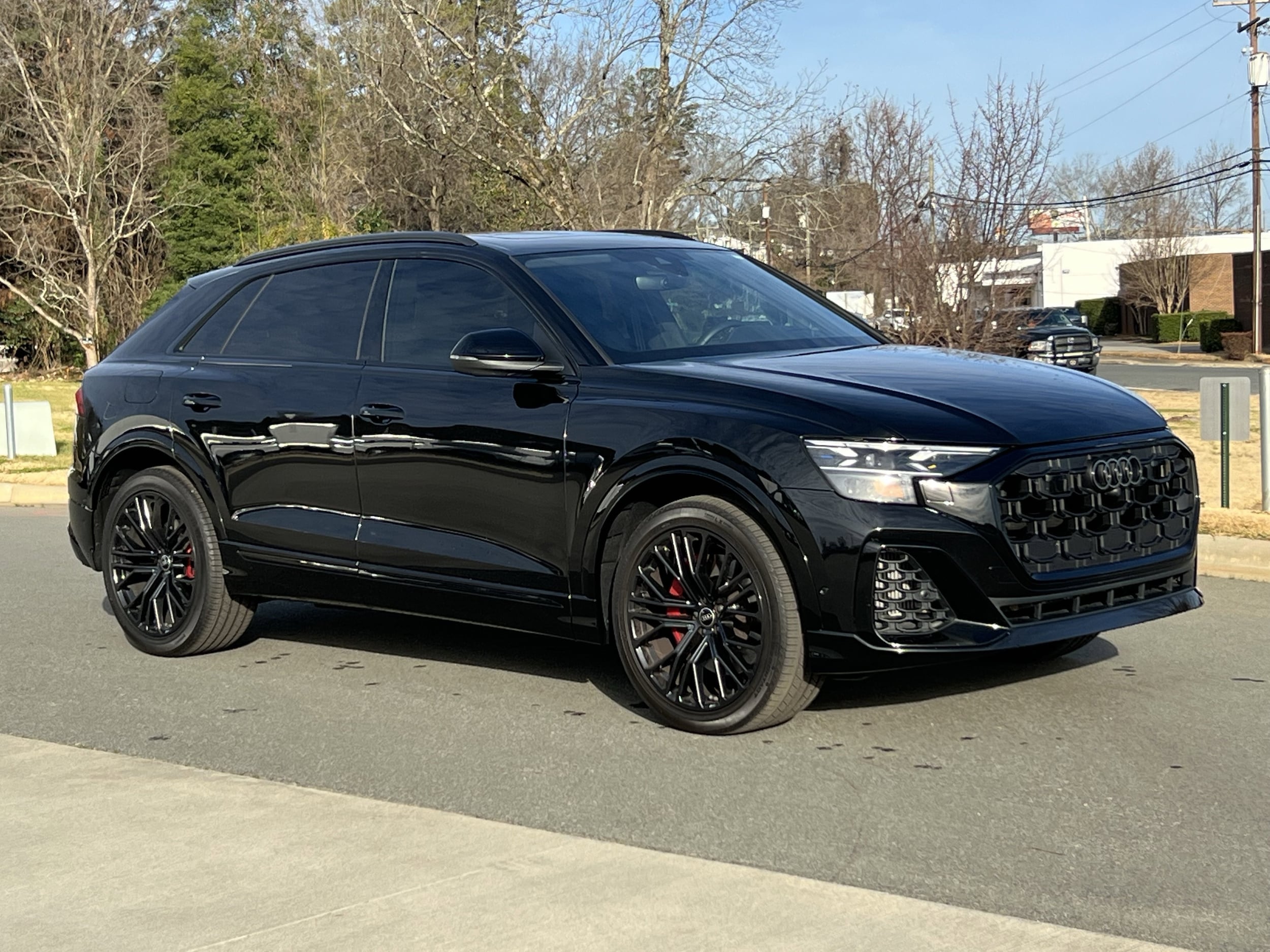 2024 Audi SQ8 Prestige's photo