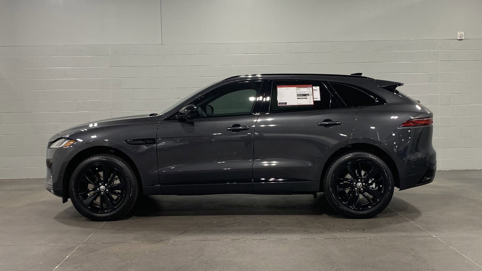 2026 Jaguar F-PACE R-Dynamic S photo 6