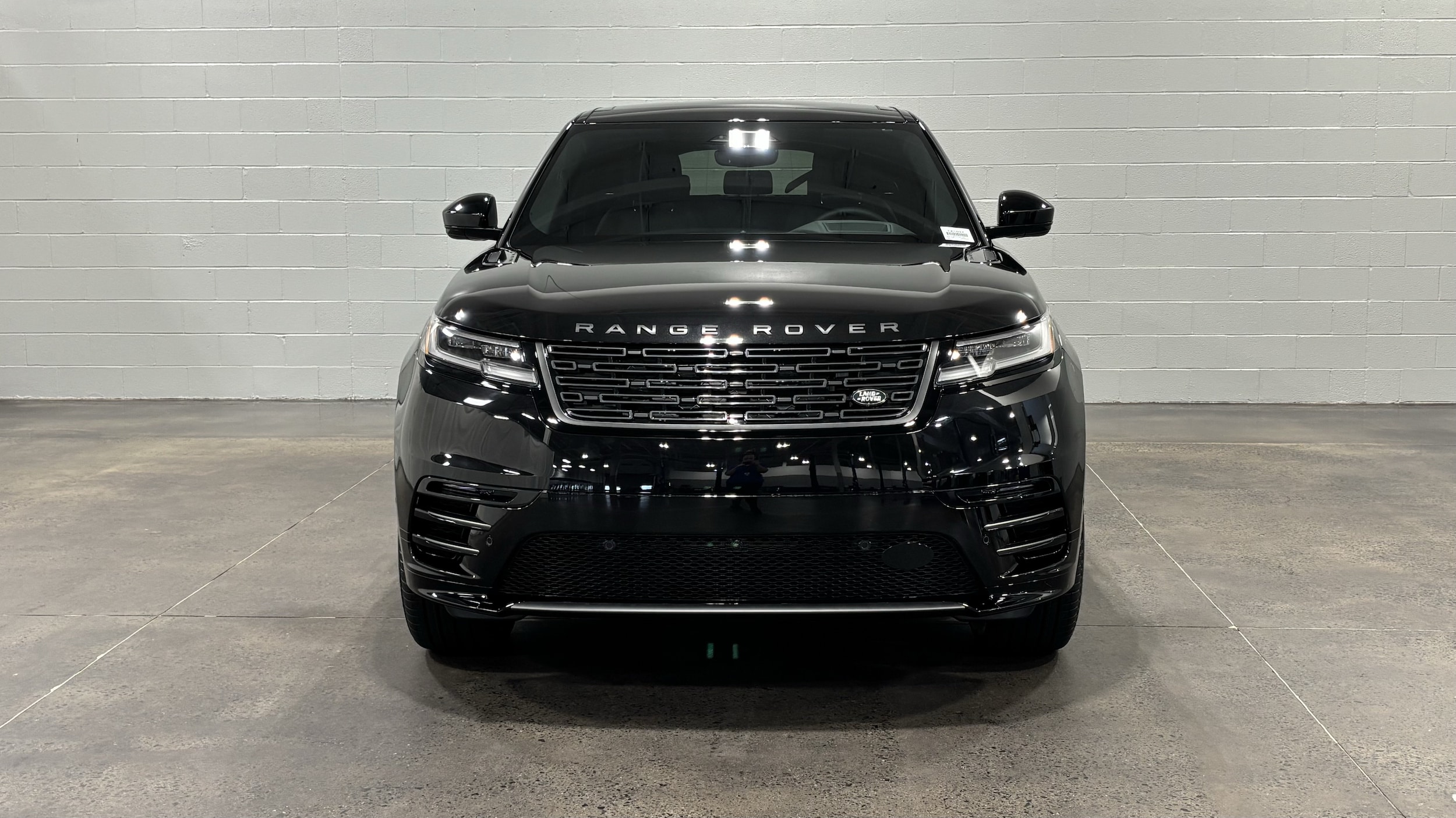 2026 Land Rover Range Rover Velar Belgravia Edition