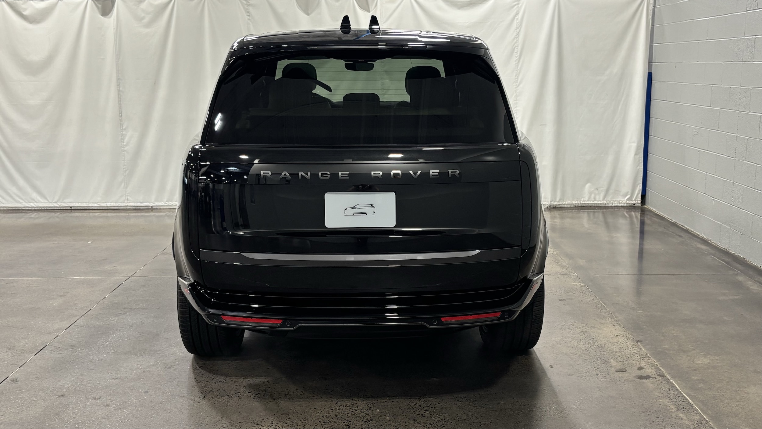 2026 Land Rover Range Rover SE