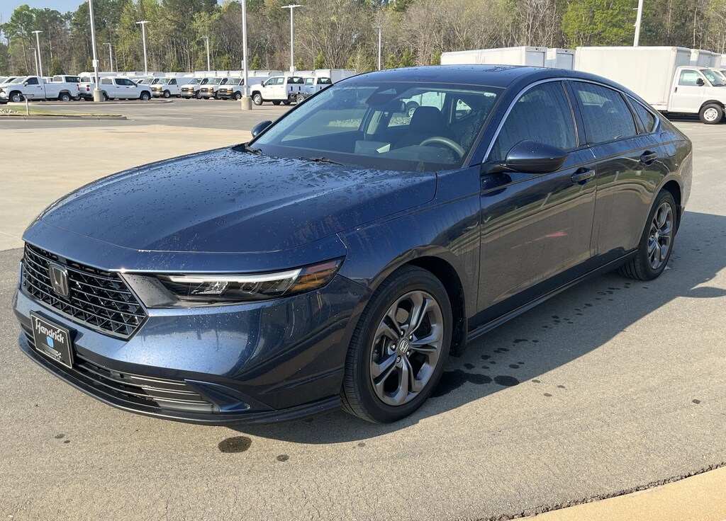 Used 2023 Honda Accord EX Sedan