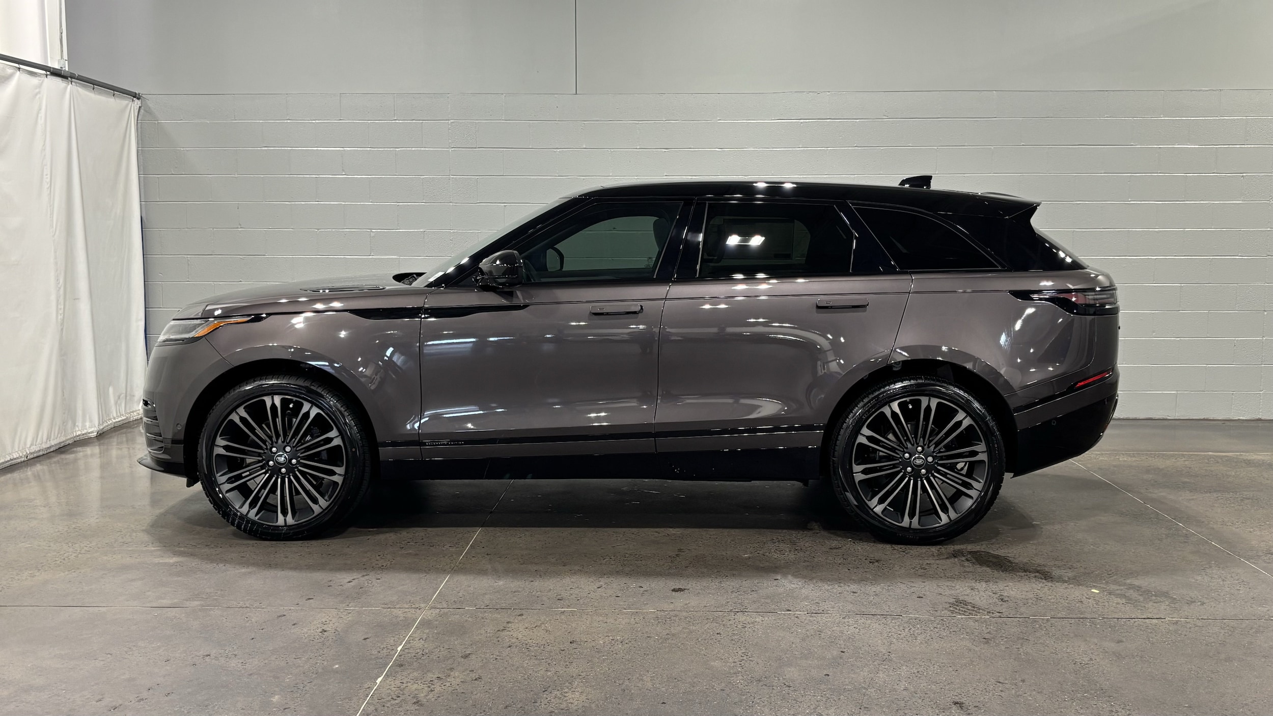 2026 Land Rover Range Rover Velar Belgravia Edition