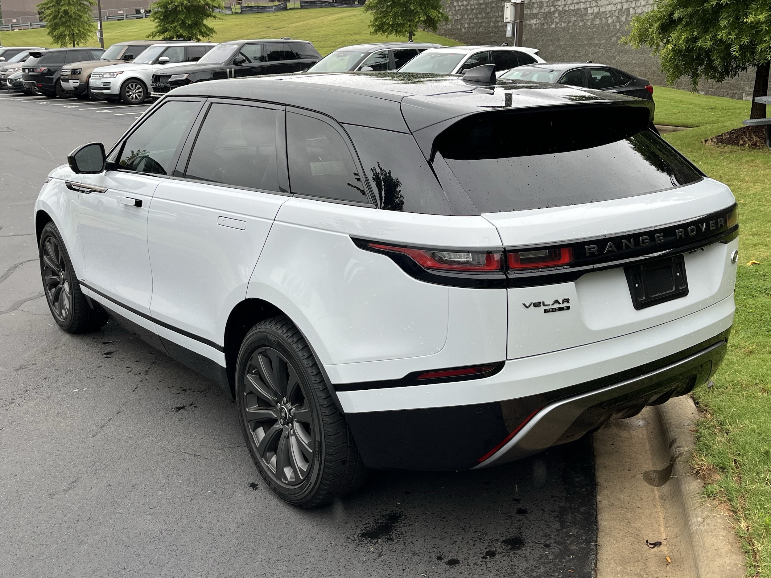 Land Rover Range Rover Velar R-Dynamic S