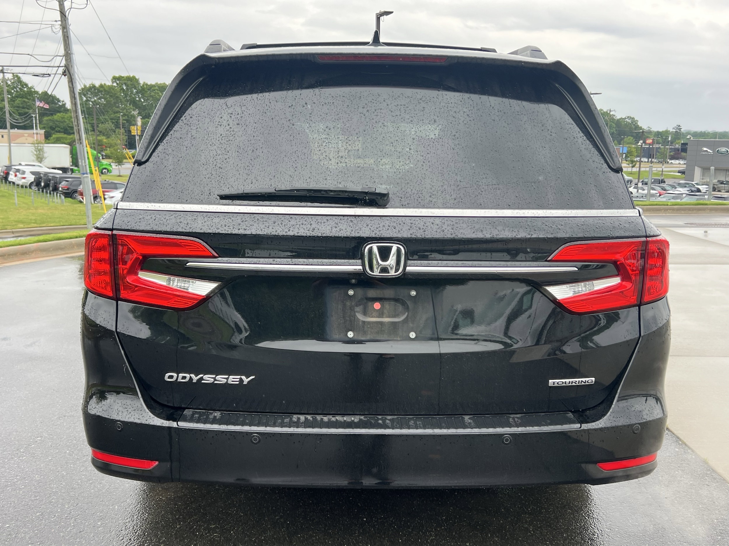 2021 Honda Odyssey Touring photo 4
