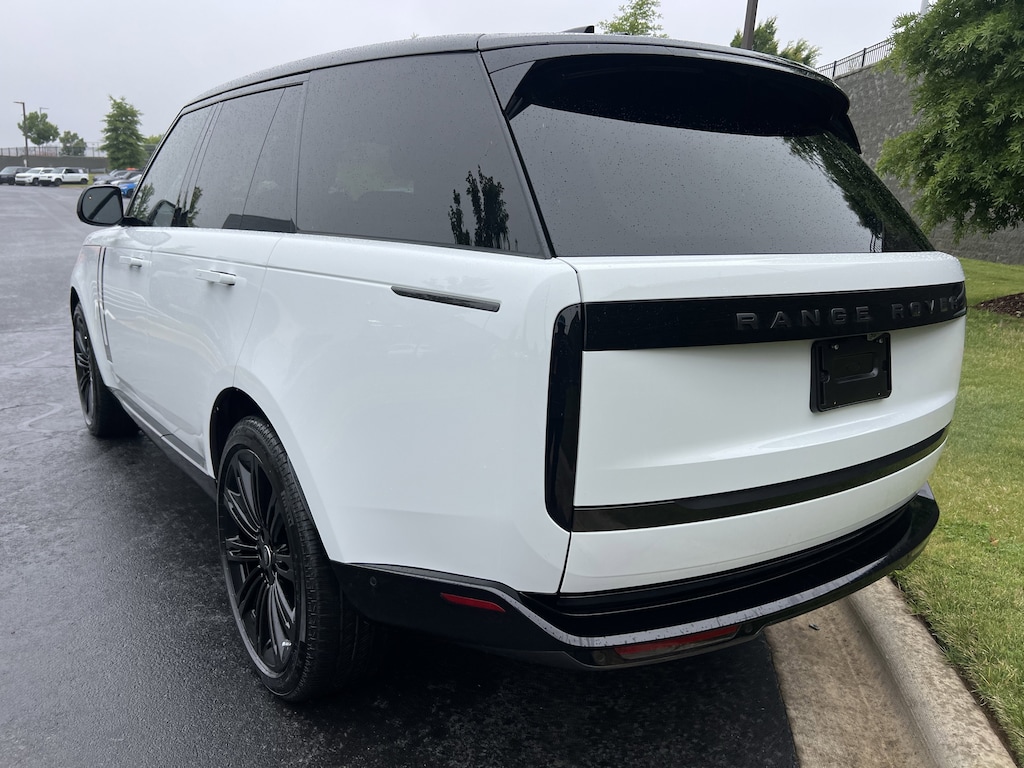 Certified 2025 Land Rover Range Rover SE SUV