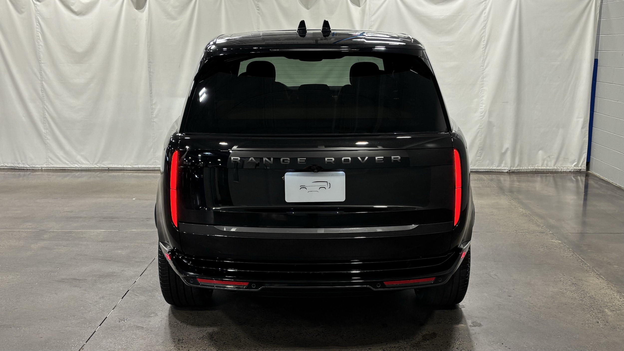 2026 Land Rover Range Rover SE