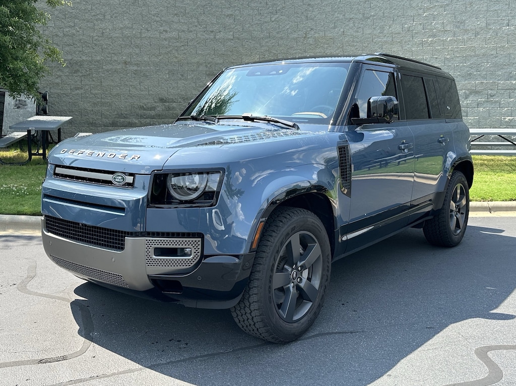 Used 2024 Land Rover Defender X-Dynamic SE SUV