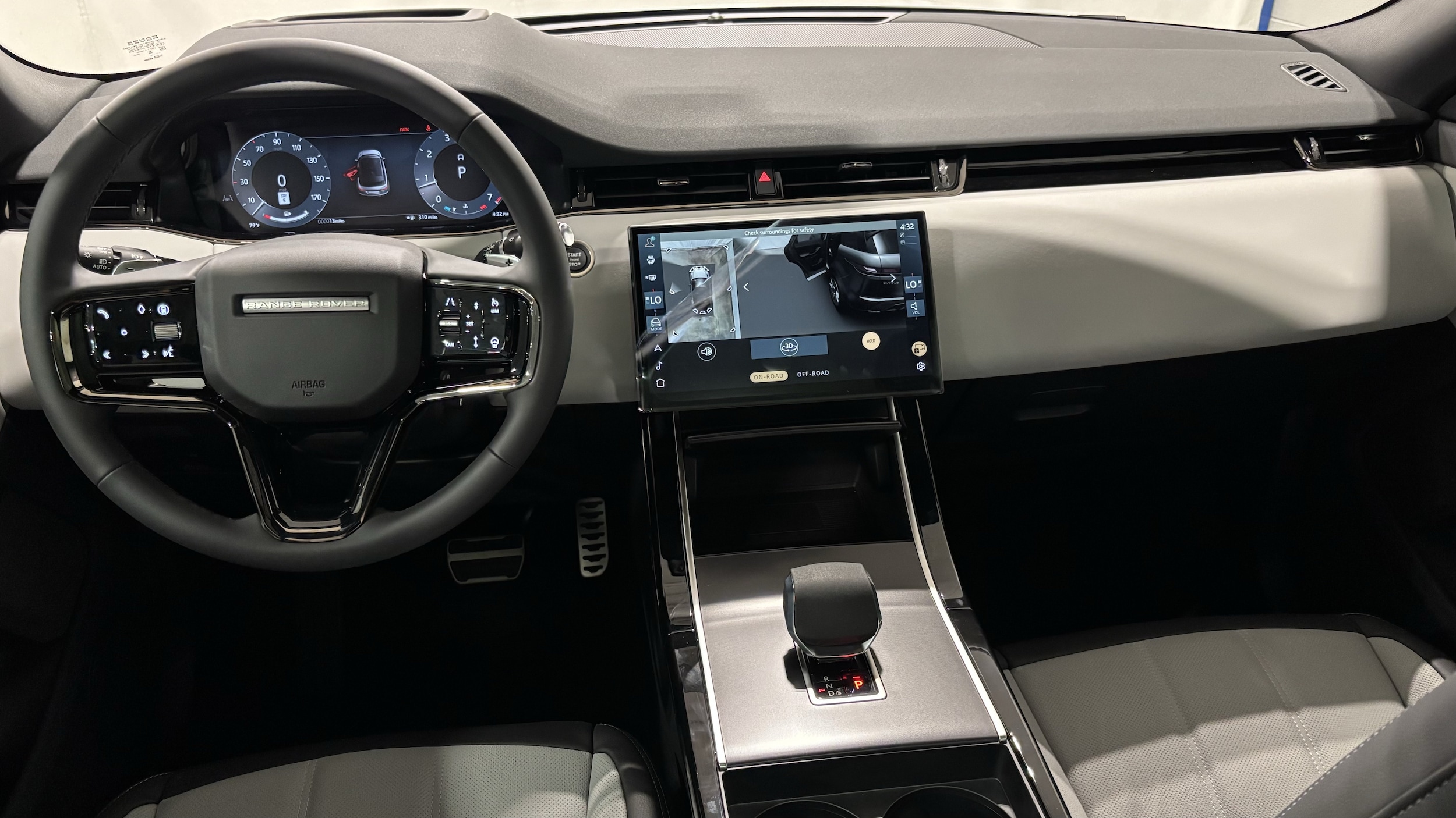 2026 Land Rover Range Rover Evoque Hoxton Edition