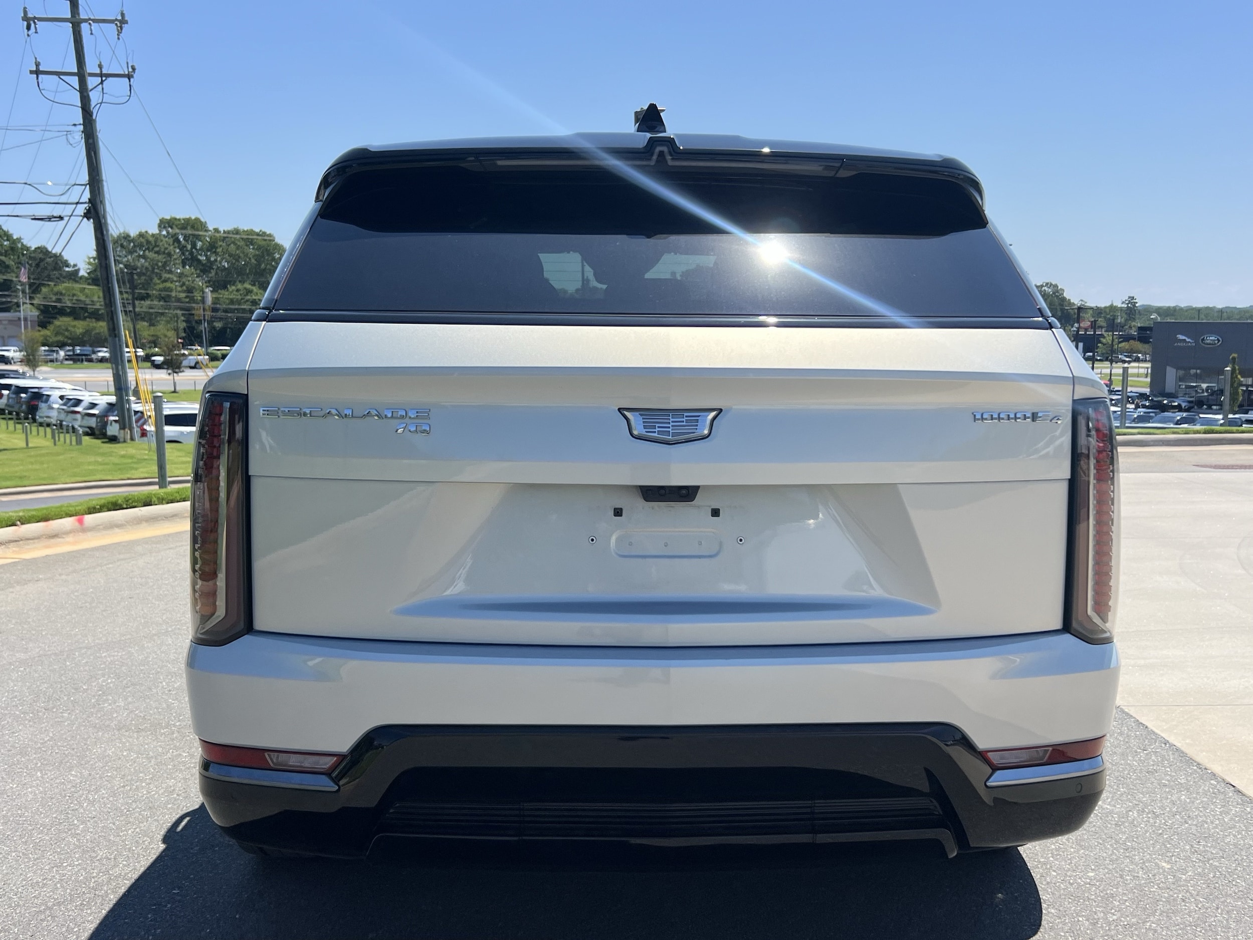 CADILLAC Escalade IQ Sport 2