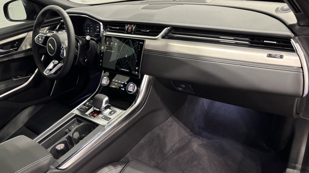 Used 2024 Jaguar XF R-Dynamic SE Sedan