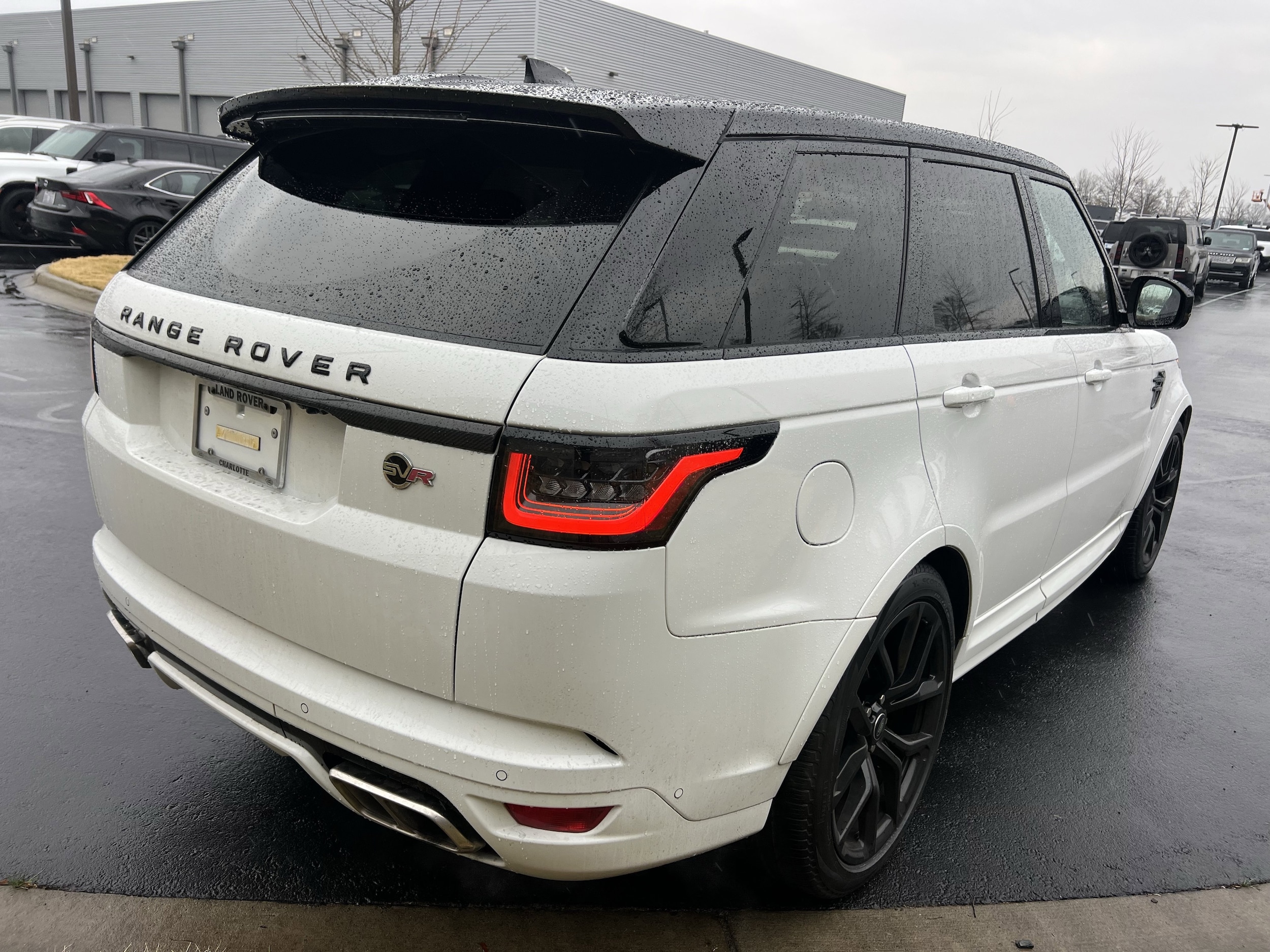 2022 Land Rover Range Rover Sport SVR photo 5
