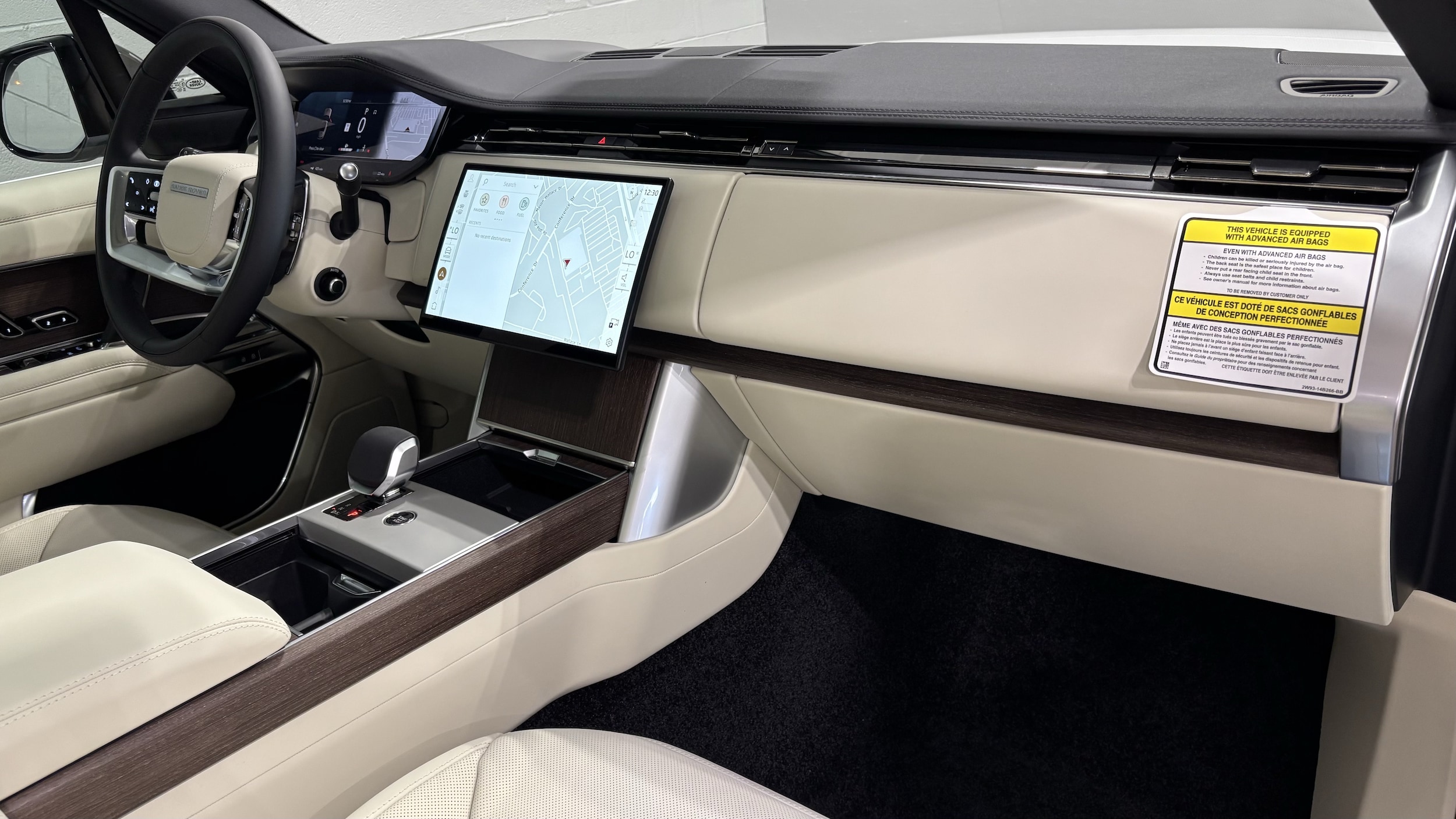 2026 Land Rover Range Rover SE