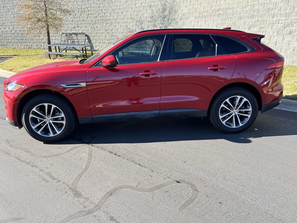 Used 2018 Jaguar F-PACE 25t Premium SUV