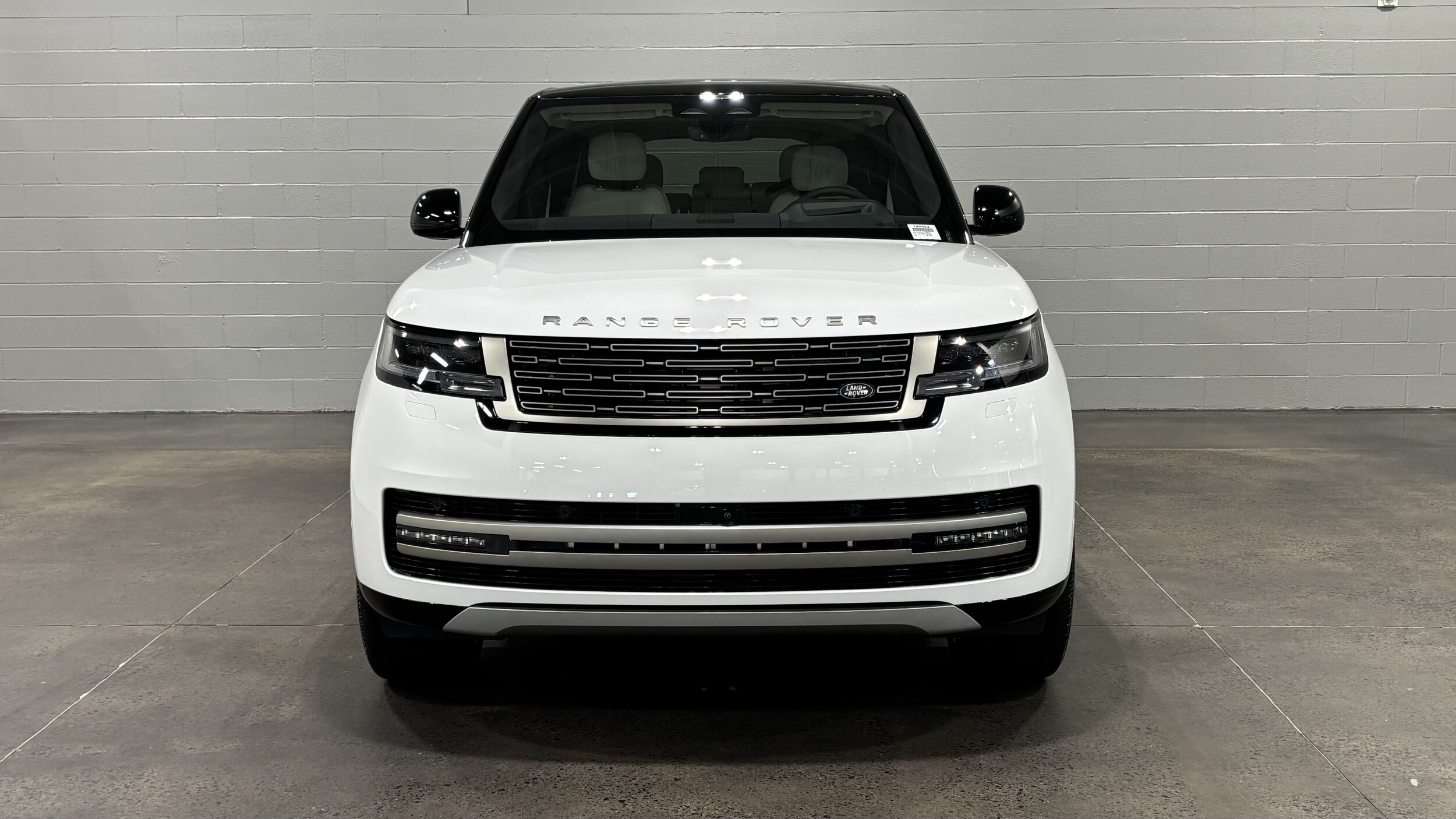 2026 Land Rover Range Rover SE