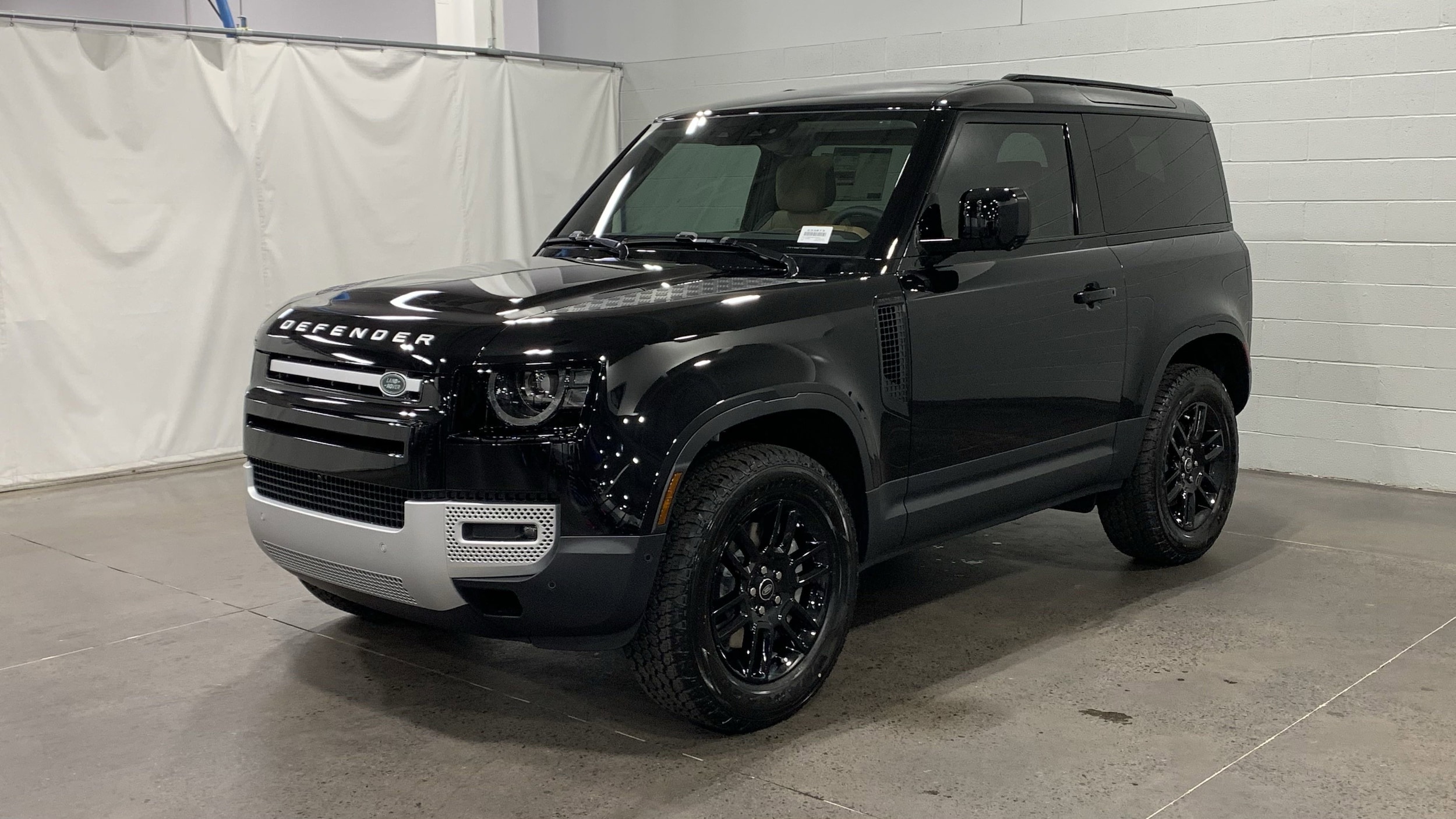 2025 Land Rover Defender