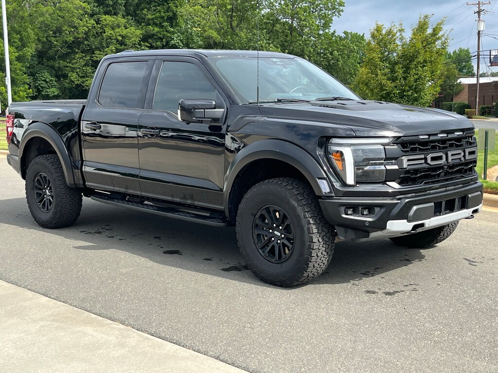 Used 2025 Ford F-150 Raptor Pickup