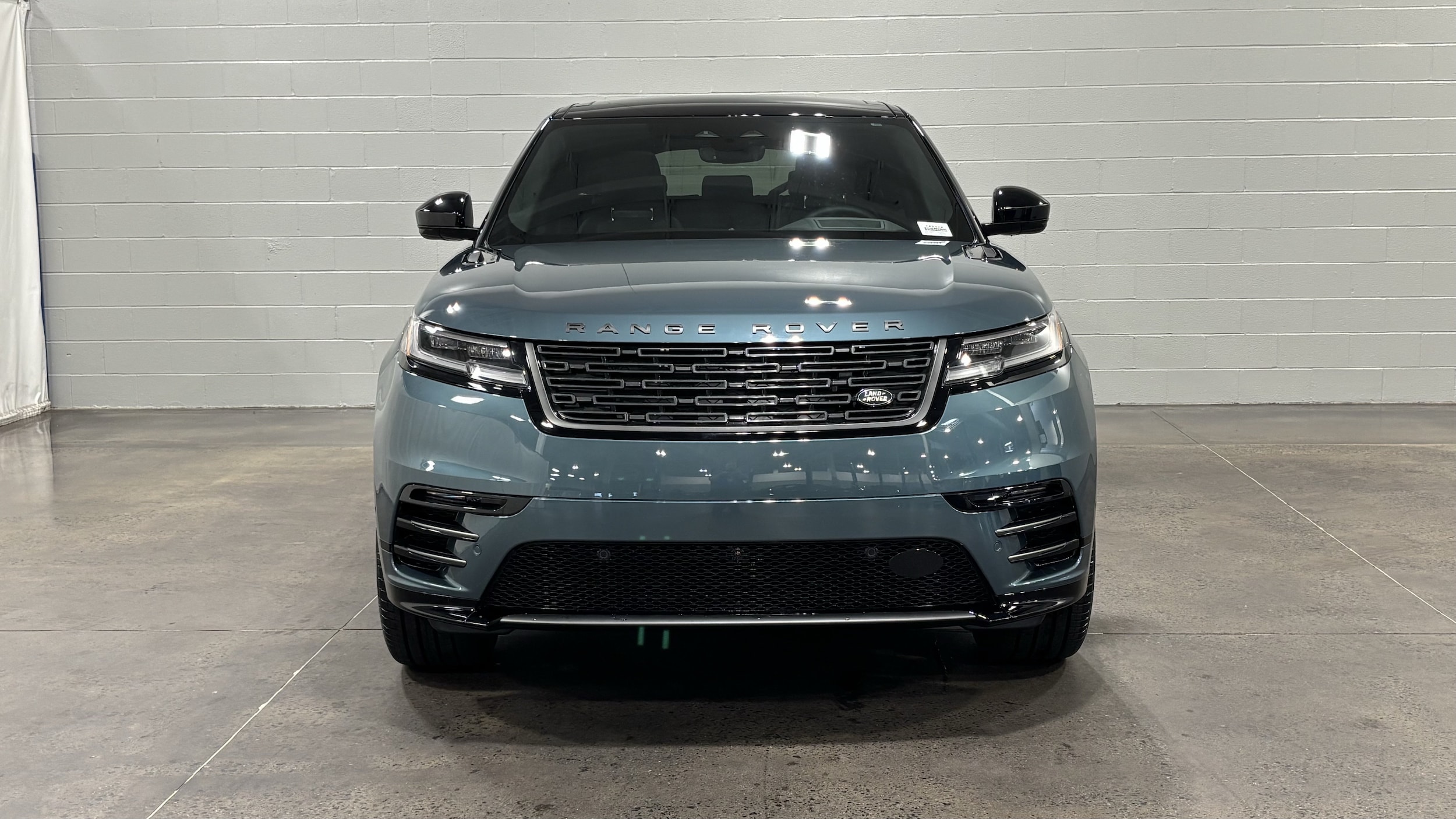 2026 Land Rover Range Rover Velar Belgravia Edition