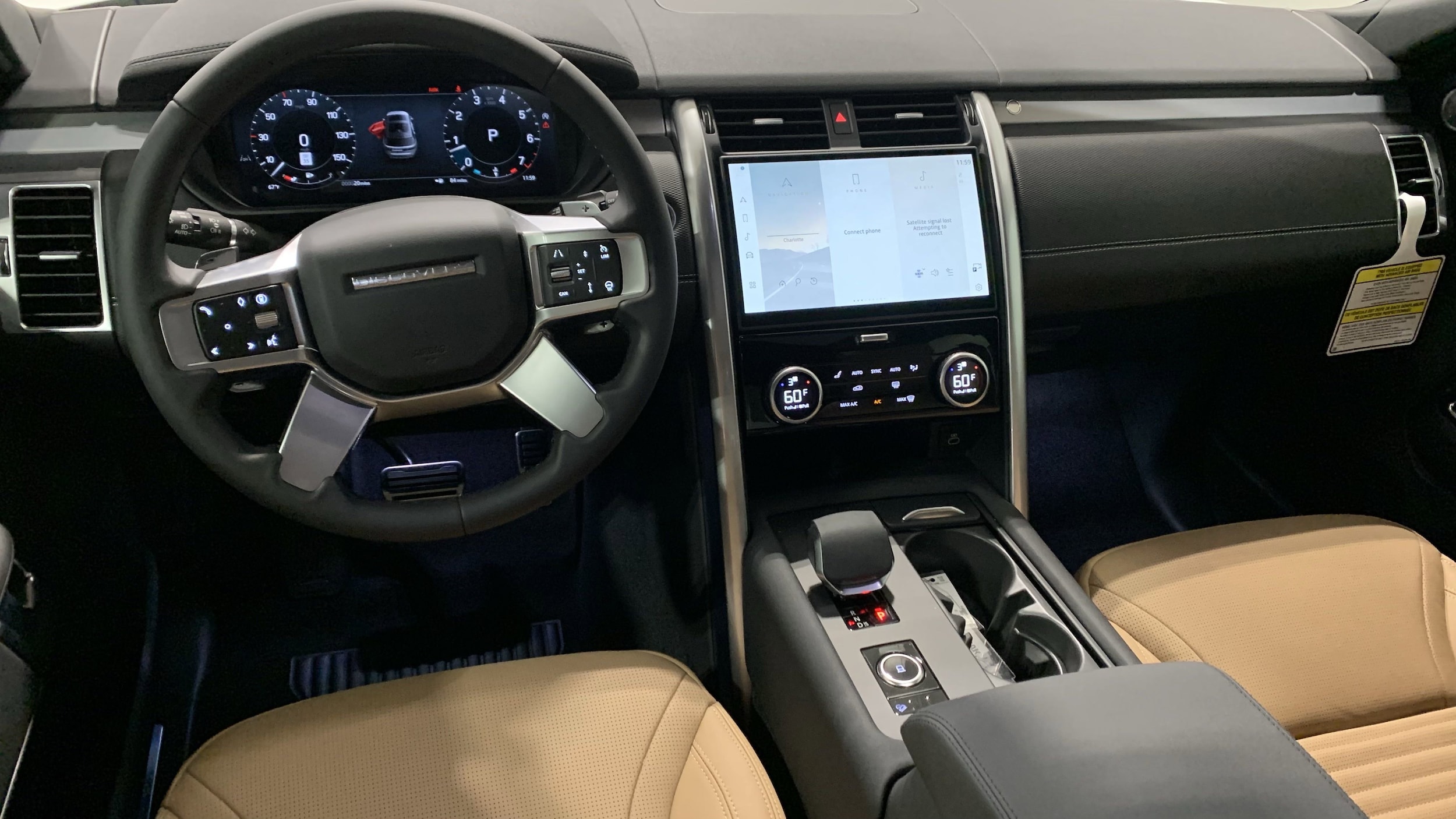 2025 Land Rover Discovery Dynamic SE photo 4