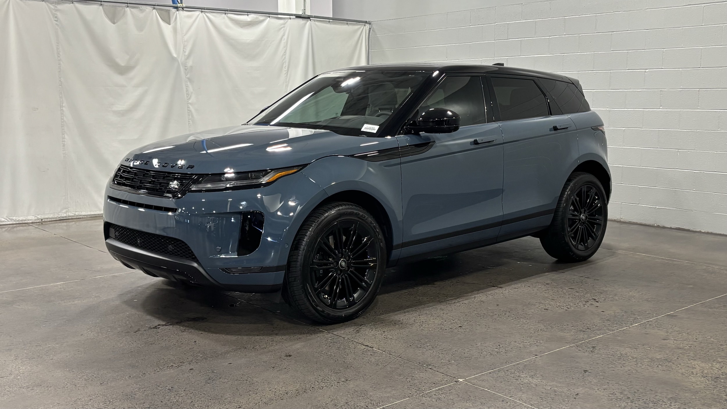 2026 Land Rover Range Rover Evoque Core S