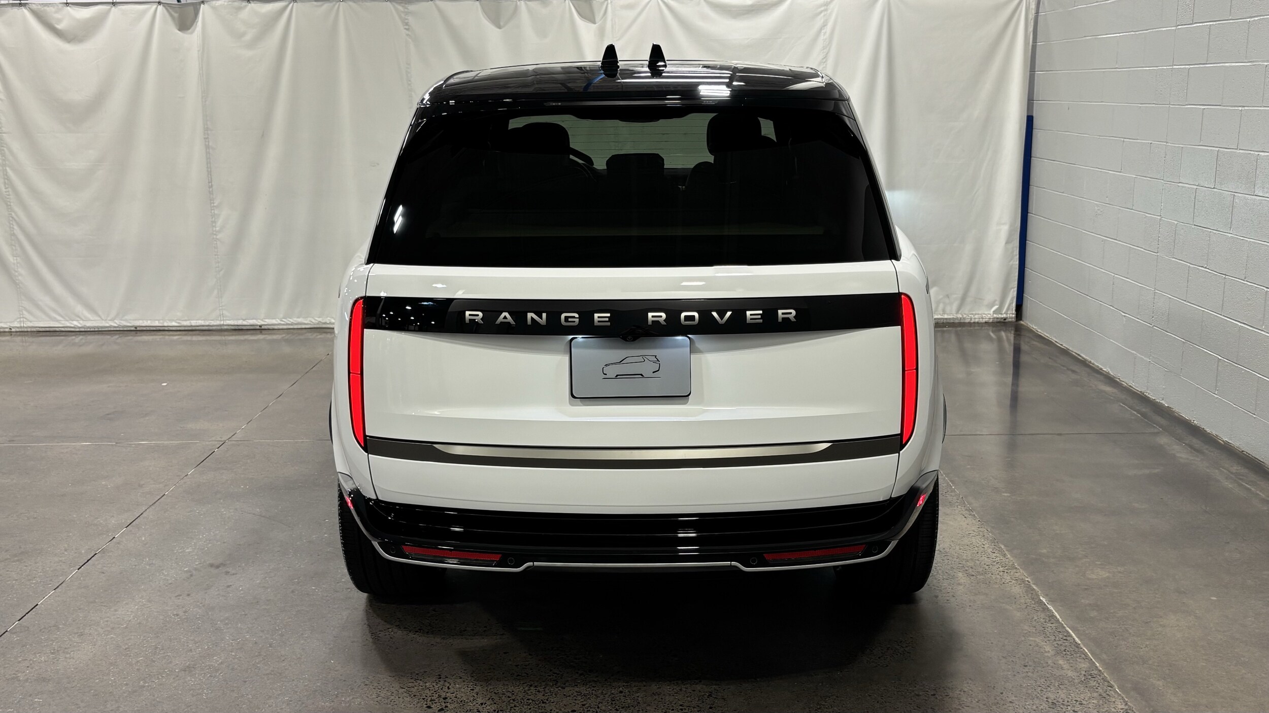2026 Land Rover Range Rover SE