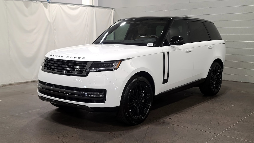 New 2026 Land Rover Range Rover SE SUV