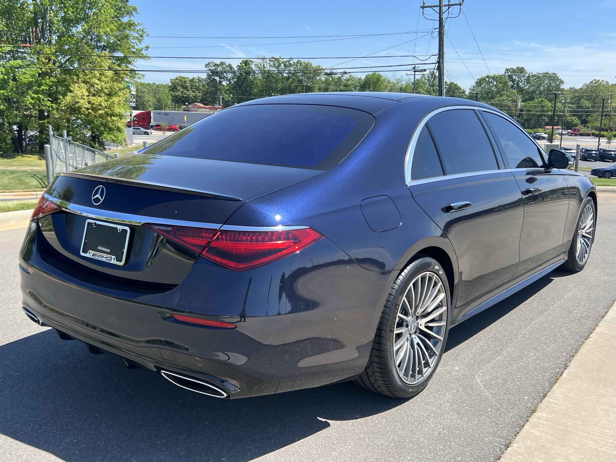 2022 Mercedes-Benz S-Class S 500 photo 6