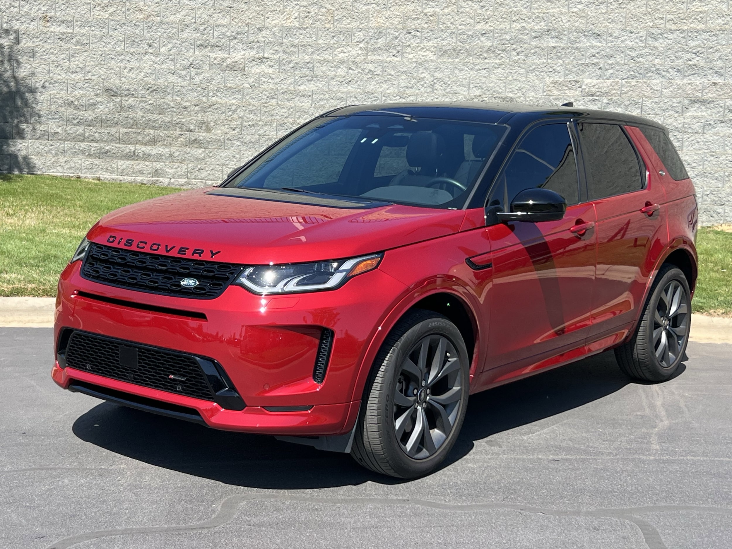 2023 Land Rover Discovery Sport SE