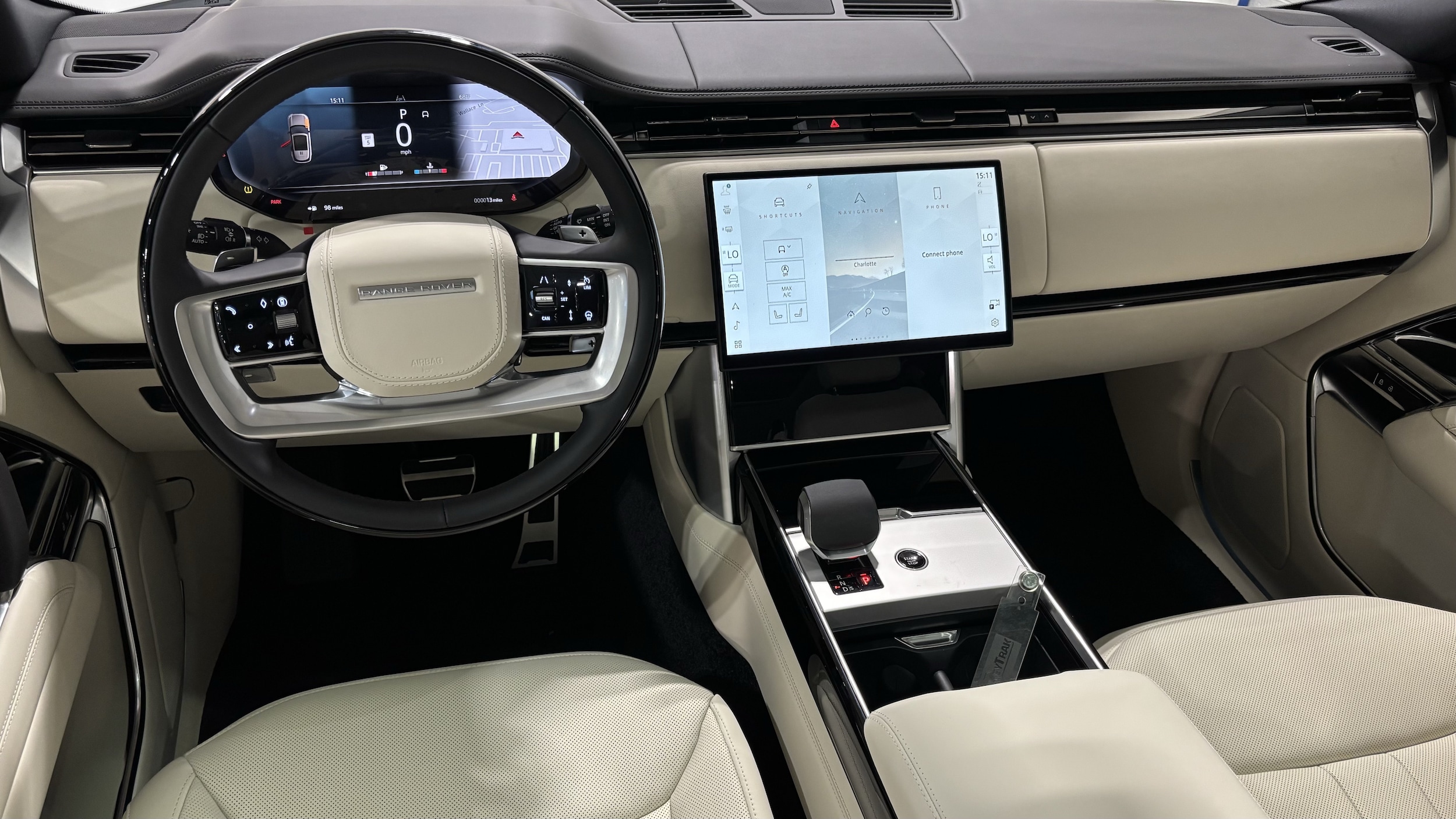 2026 Land Rover Range Rover SE