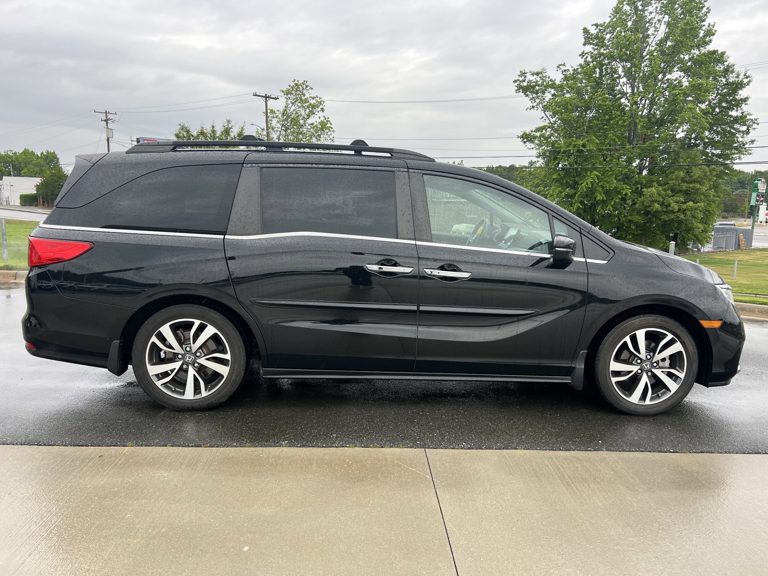 2021 Honda Odyssey Touring photo 6