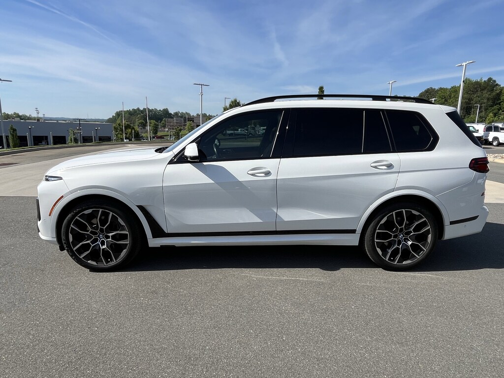 Used 2023 BMW X7 xDrive40i SUV